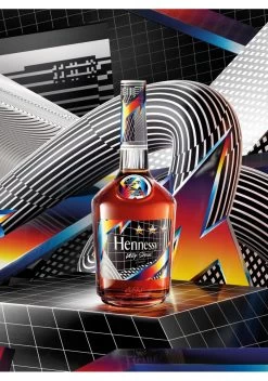 Hennessy VS - Edition Limitée Felipe Pantone -Mars Soldes cognac hennessy vs edition limitee felipe pantone 4
