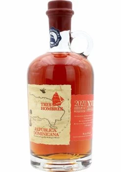 Tres Hombres - Republica Dominicana Ed 48